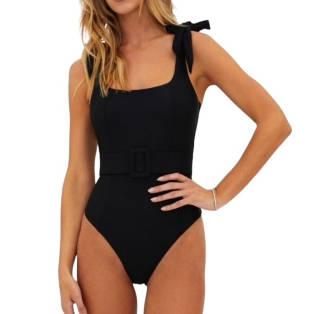 Beach Riot Sydney Belted One Piece Swimsuit Bathing Suit Size Large NWT